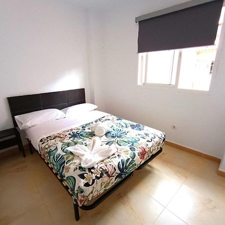 Apartamentos Duende Málaga Dış mekan fotoğraf