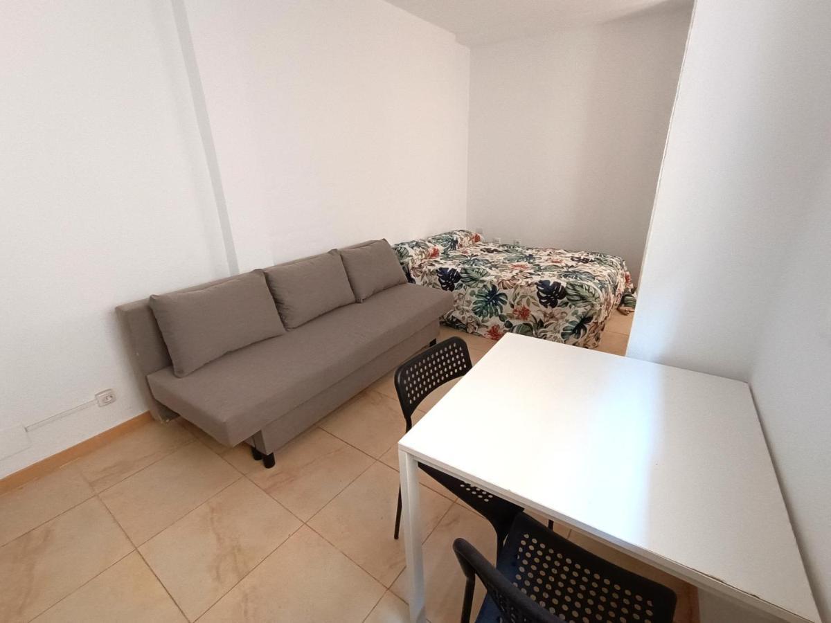 Apartamentos Duende Málaga Dış mekan fotoğraf