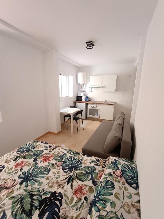 Apartamentos Duende Málaga Dış mekan fotoğraf